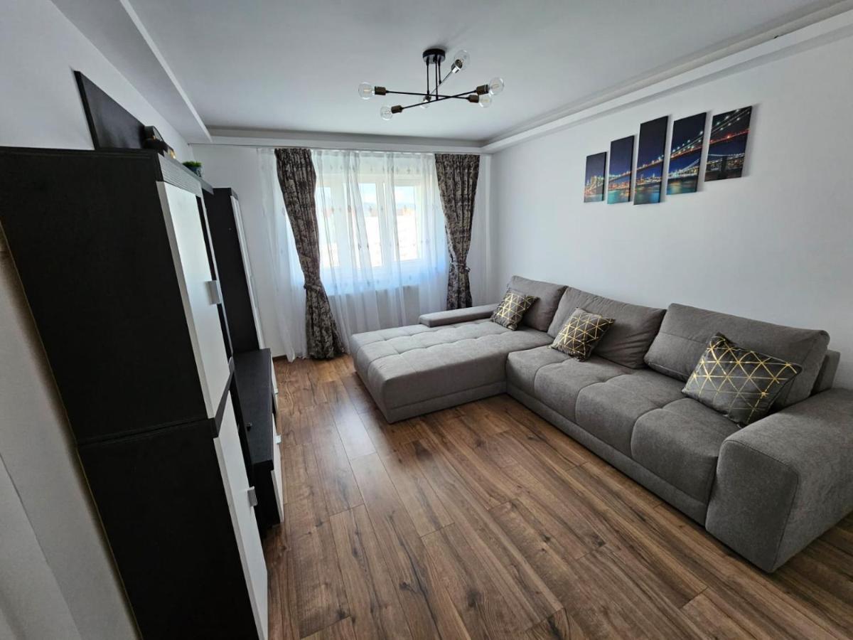 Modern Scala Apartment